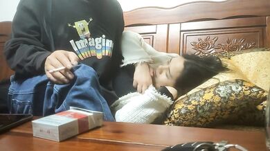 探花新片 今天你谈恋爱了吗_初中语文老师，良家，红酒几杯後终於拿下，大奶子皮肤白内射